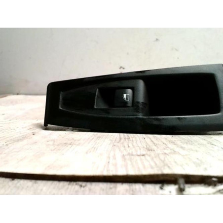 Interrupteur de leve vitre arriere droit BMW SERIE 2 F45 ACTIVE TOURER PHASE 2 d’occasion