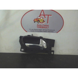 Poignee interieur avant droit PEUGEOT 207 PHASE 1 d’occasion