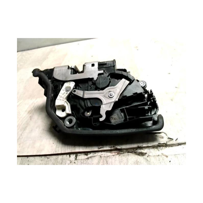 Serrure avant droit BMW SERIE 2 F45 ACTIVE TOURER PHASE 2 d’occasion