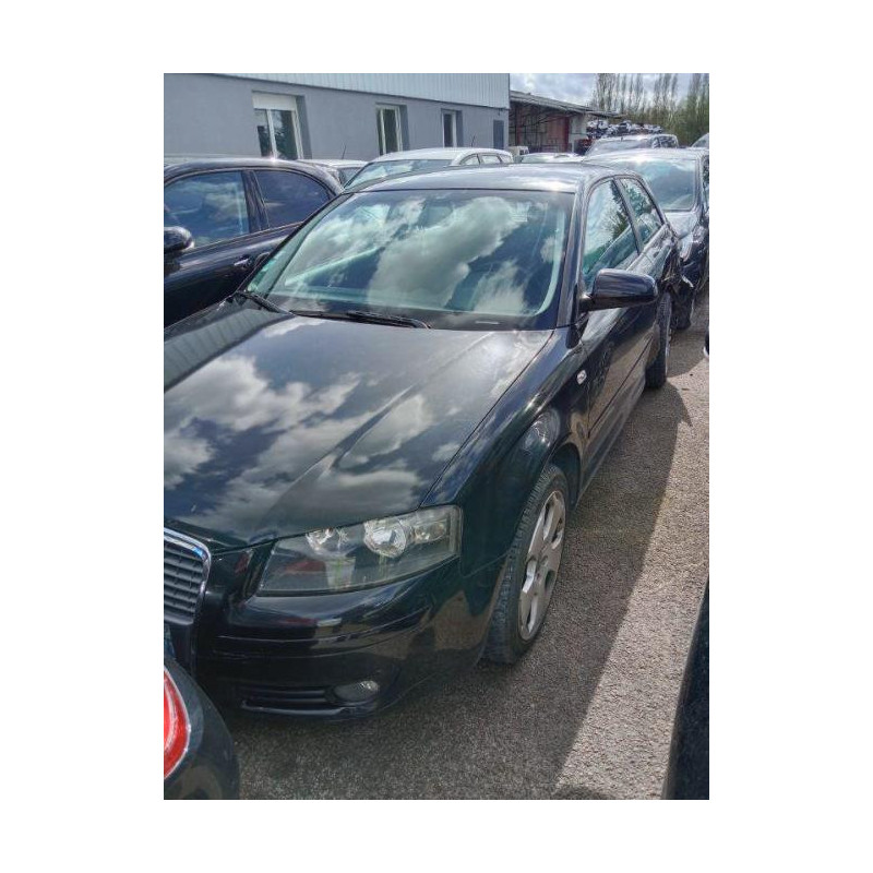 Poignee de maintien avant gauche AUDI A3 2 PHASE 1 d’occasion