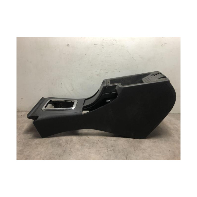 Console central (interieur plastique) PEUGEOT 407 COUPE d’occasion