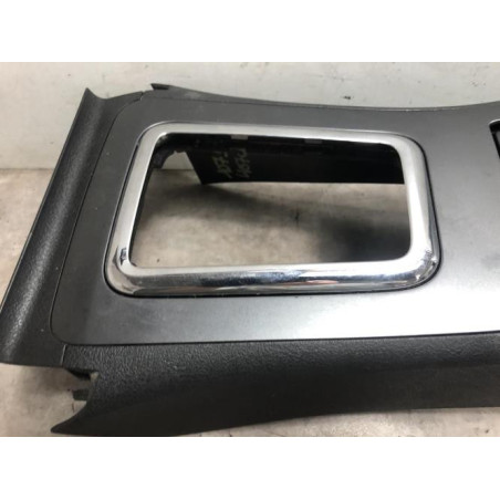 Console central (interieur plastique) PEUGEOT 407 COUPE d’occasion