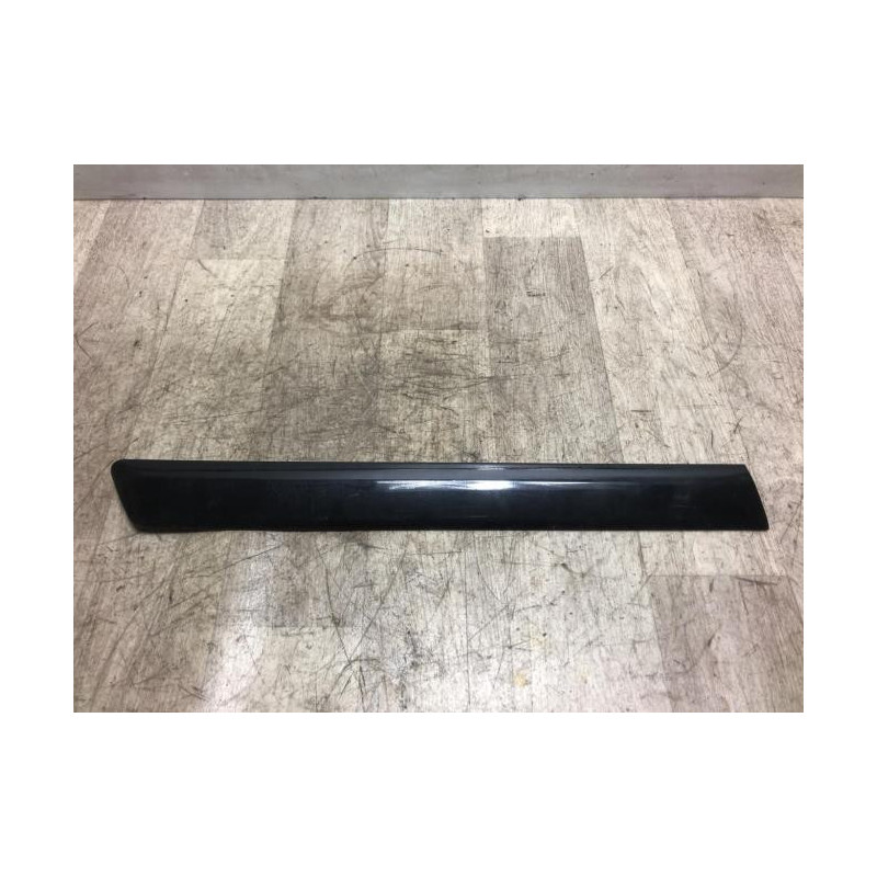 Baguette de porte arriere droite AUDI A3 2 PHASE 1 d’occasion