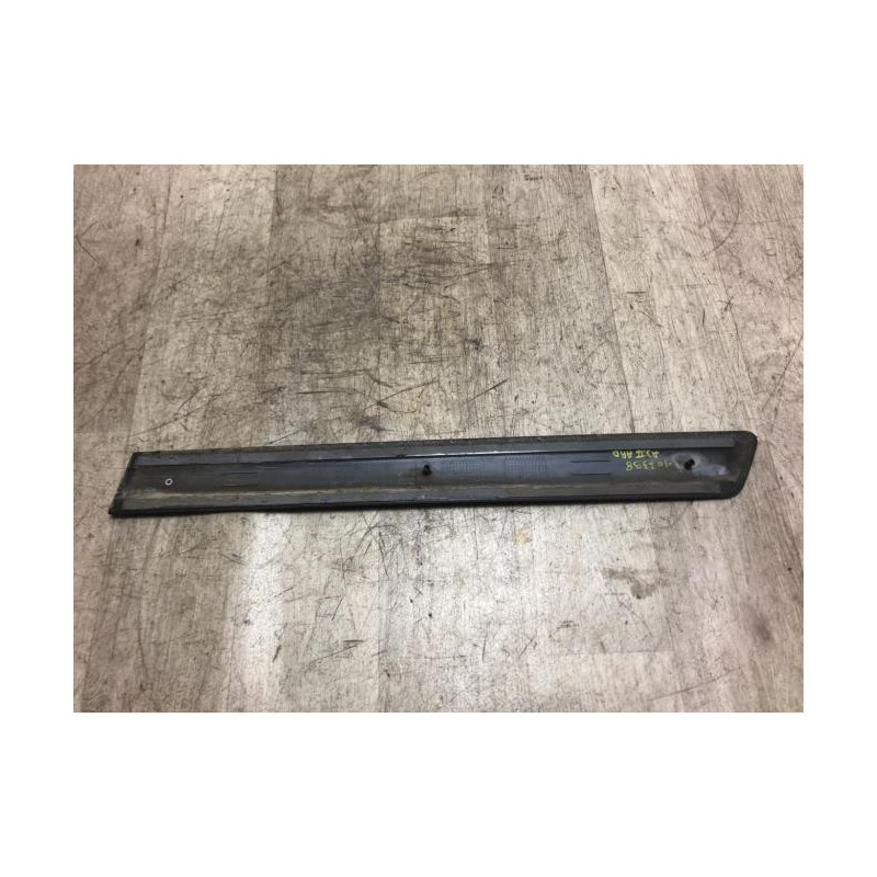 Baguette de porte arriere droite AUDI A3 2 PHASE 1 d’occasion