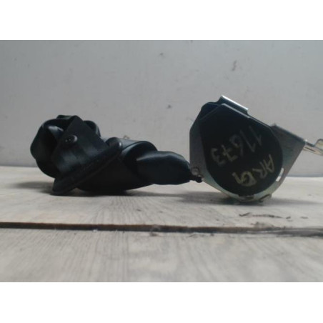 Ceinture arriere gauche DACIA SANDERO 1 d’occasion