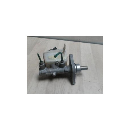 Maitre cylindre (freinage) DACIA SANDERO 1 d’occasion