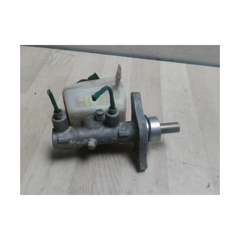 Maitre cylindre (freinage) DACIA SANDERO 1 d’occasion