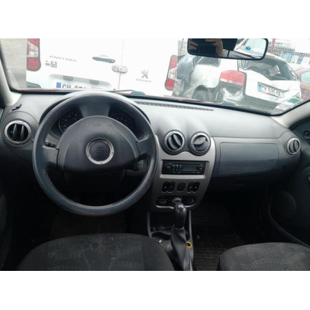 Capot DACIA SANDERO 1 d’occasion