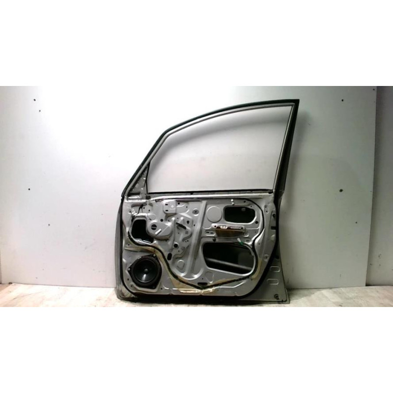 Porte avant droit TOYOTA COROLLA VERSO 1 d’occasion