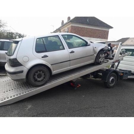 Moteur essuie glace arriere VOLKSWAGEN GOLF 4 d’occasion