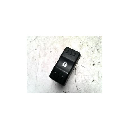 Commande de fermeture centralisee DACIA LOGAN MCV 1 PHASE 1 BREAK d’occasion