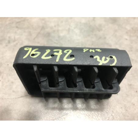 Aerateur tableau de bord PEUGEOT 309 PHASE 2 d’occasion