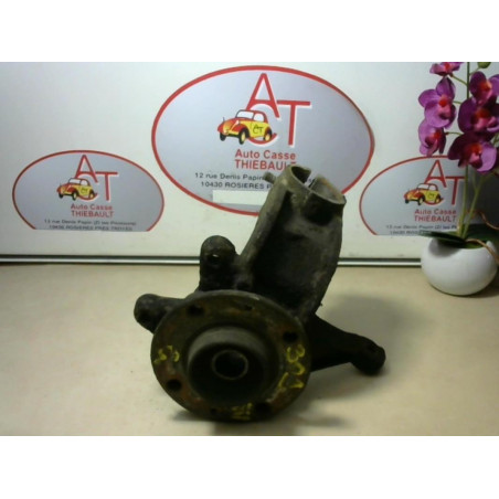 Fusee avant gauche PEUGEOT 309 d’occasion