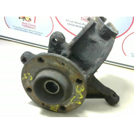 Fusee avant gauche PEUGEOT 309 d’occasion