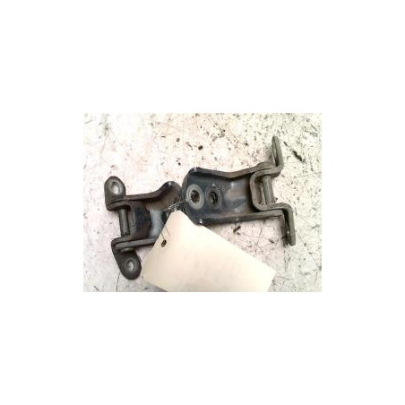 Charniere de porte arriere gauche NISSAN NOTE 1 PHASE 1 d’occasion