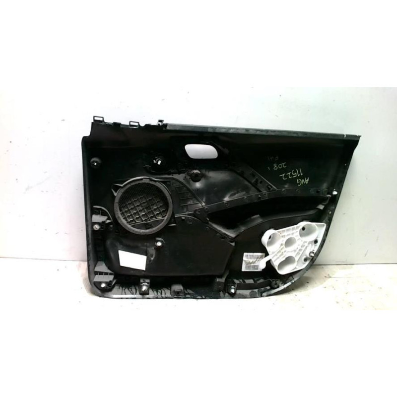 Panneau de porte avant gauche PEUGEOT 208 1 PHASE 1 d’occasion