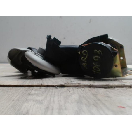 Ceinture arriere droit VOLKSWAGEN GOLF 4 d’occasion