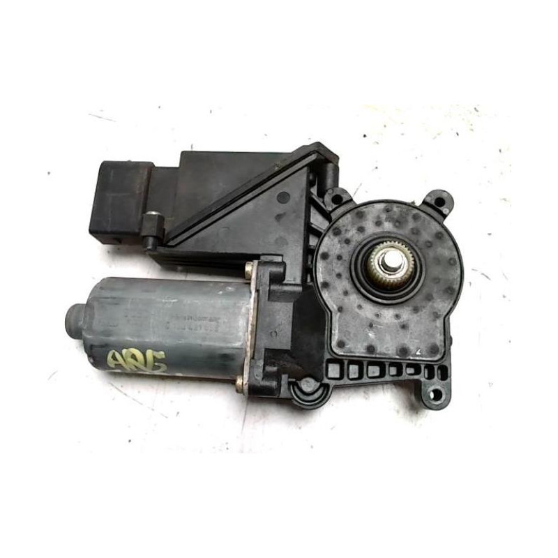 Moteur leve vitre arriere gauche MERCEDES CLASSE A 168 PHASE 1 d’occasion