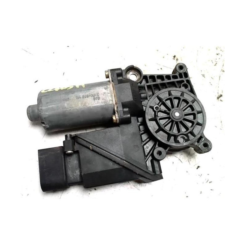 Moteur leve vitre arriere gauche MERCEDES CLASSE A 168 PHASE 1 d’occasion