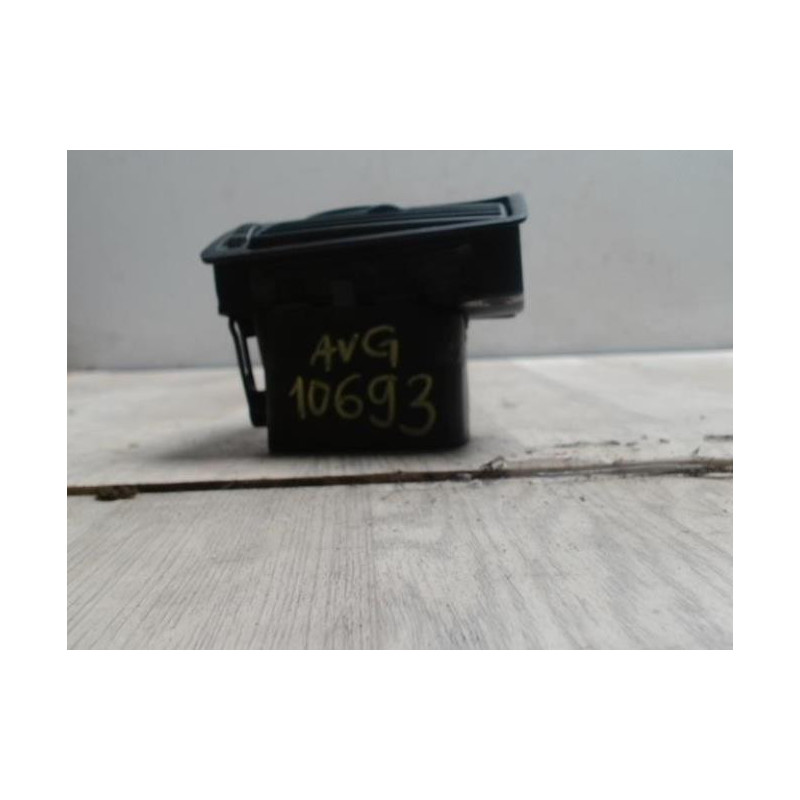 Aerateur tableau de bord avant gauche VOLKSWAGEN GOLF 4 d’occasion