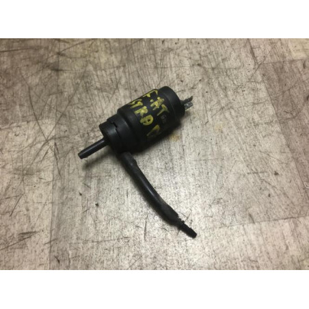 Pompe lave glace avant FIAT  d’occasion