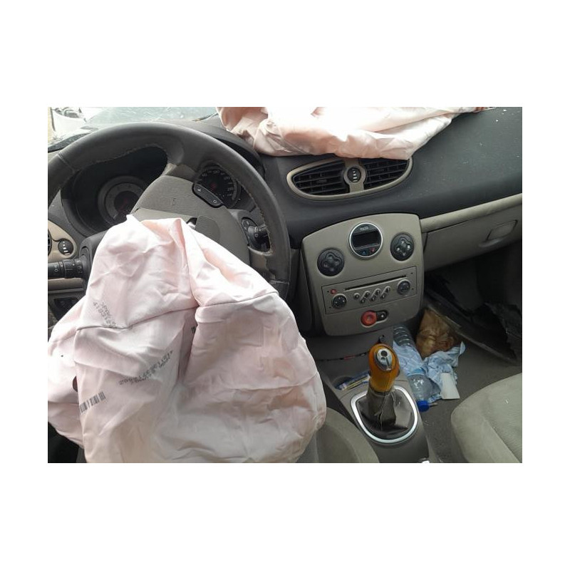Boitier BSI RENAULT CLIO 3 PHASE 1 d’occasion
