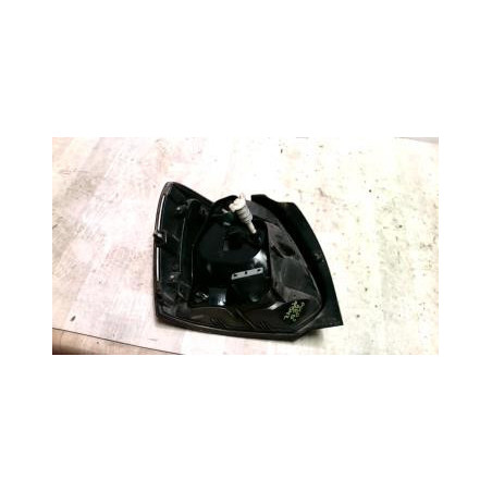 Feu arriere principal droit (feux) VOLKSWAGEN POLO 5 PHASE 1 d’occasion
