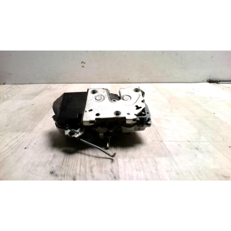 Serrure avant gauche CITROEN XSARA PICASSO PHASE 2 d’occasion