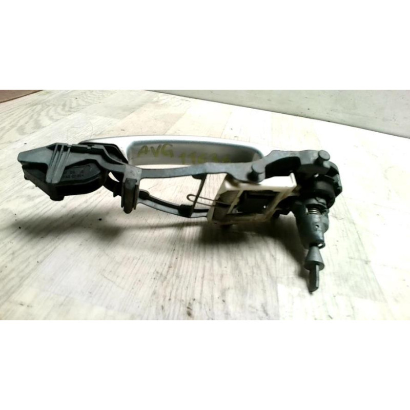 Poignee porte avant gauche VOLKSWAGEN GOLF 5 d’occasion