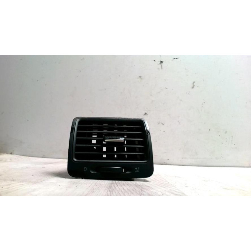 Aerateur tableau de bord avant gauche VOLKSWAGEN GOLF 5 d’occasion
