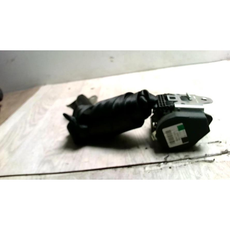 Ceinture arriere droit VOLKSWAGEN GOLF 5 d’occasion