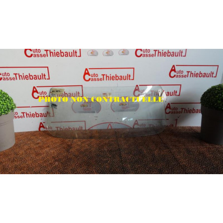 Lunette arriere ROVER 100 d’occasion