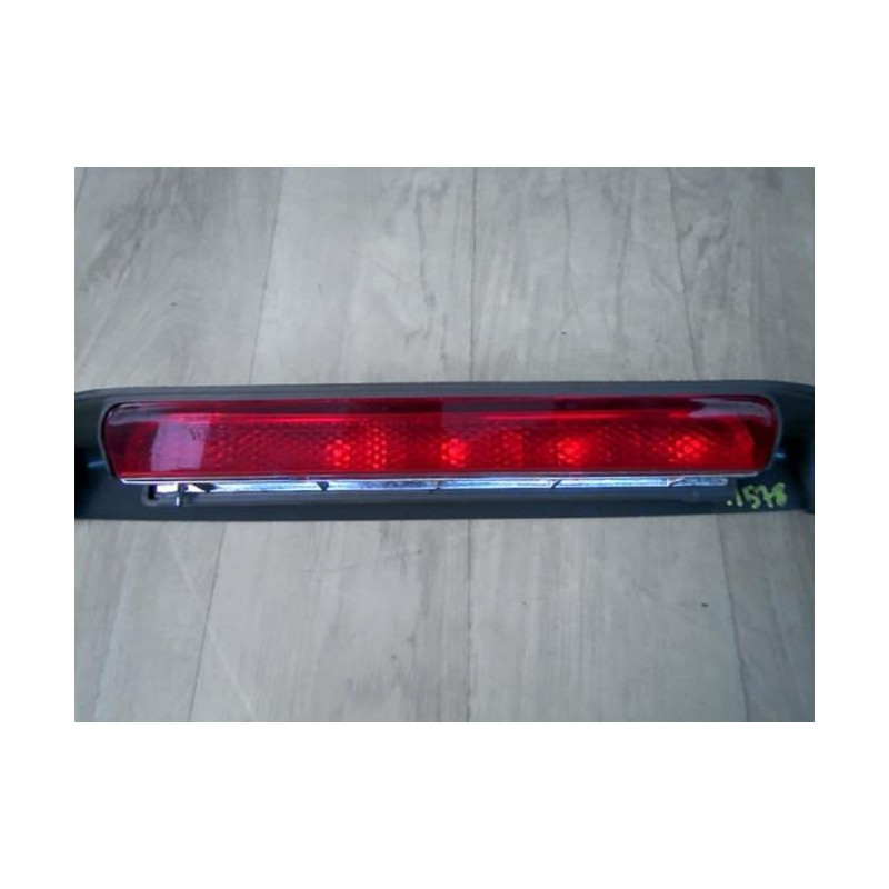 Feu arriere stop central FIAT  d’occasion