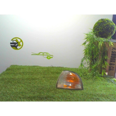 Optique avant secondaire gauche (feux)(clignotant) DAEWOO NEXIA d’occasion