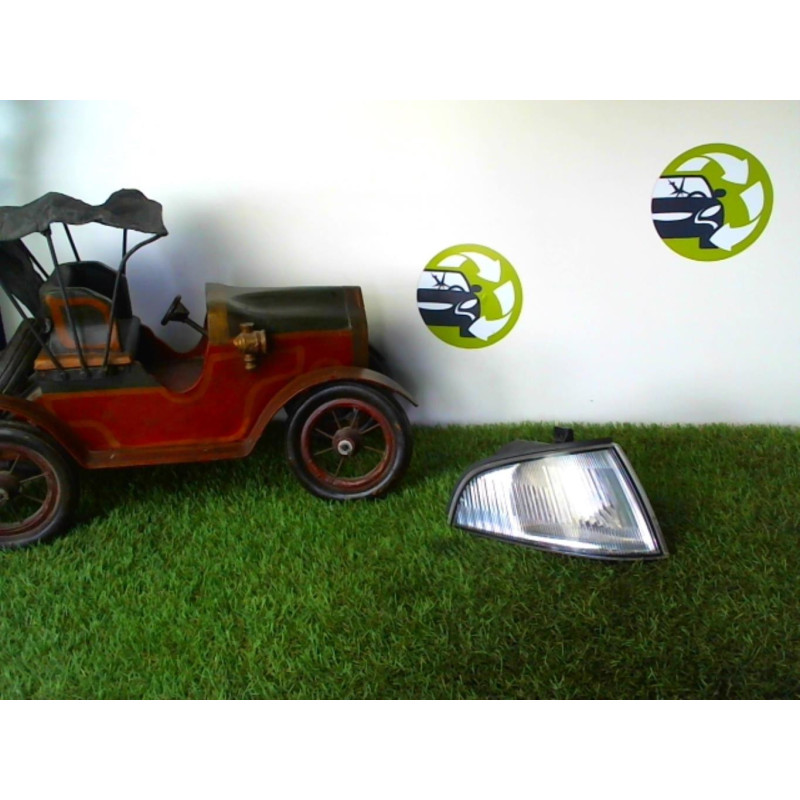 Optique avant secondaire droit (feux)(clignotant) ROVER 200 1 PHASE 3 d’occasion