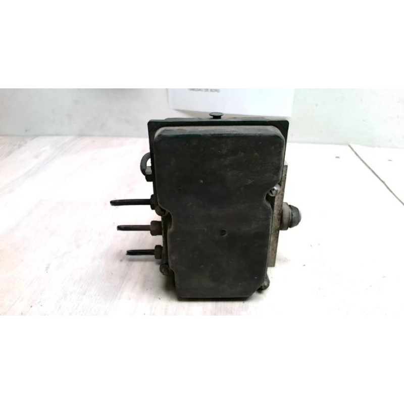 Bloc ABS (freins anti-blocage) RENAULT TRAFIC 2 PHASE 2 d’occasion