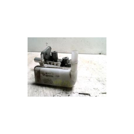 Maitre cylindre (freinage) FORD FIESTA 6 PHASE 1 d’occasion