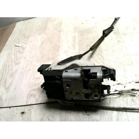 Serrure avant droit RENAULT SCENIC 2 PHASE 1 d’occasion