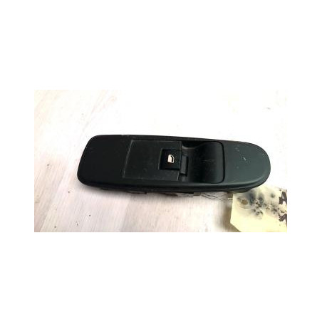 Interrupteur de leve vitre avant droit CITROEN C4 GRAND PICASSO 1 d’occasion