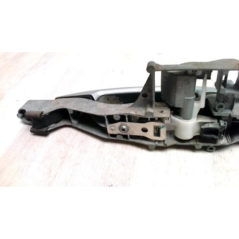 Poignee porte arriere droit CITROEN C4 GRAND PICASSO 1 d’occasion