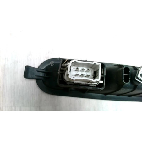 Interrupteur de leve vitre arriere droit RENAULT SCENIC 2 PHASE 1 d’occasion