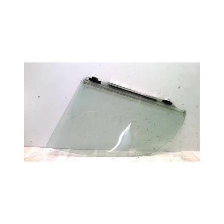 Vitre avant droit TOYOTA COROLLA VERSO 1 d’occasion