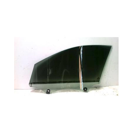 Vitre avant droit PEUGEOT 308 2 PHASE 1 d’occasion