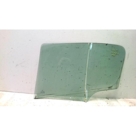 Vitre arriere droit VOLKSWAGEN GOLF 5 d’occasion