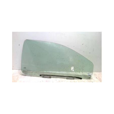 Vitre avant droit RENAULT TWINGO 1 PHASE 3 d’occasion