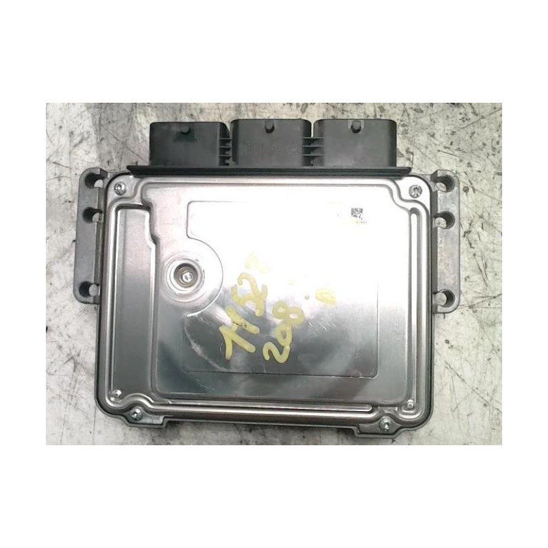Calculateur moteur PEUGEOT 208 1 PHASE 1 d’occasion