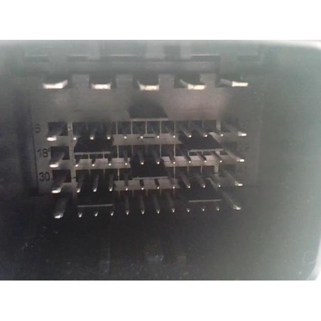 Calculateur moteur PEUGEOT 208 1 PHASE 1 d’occasion