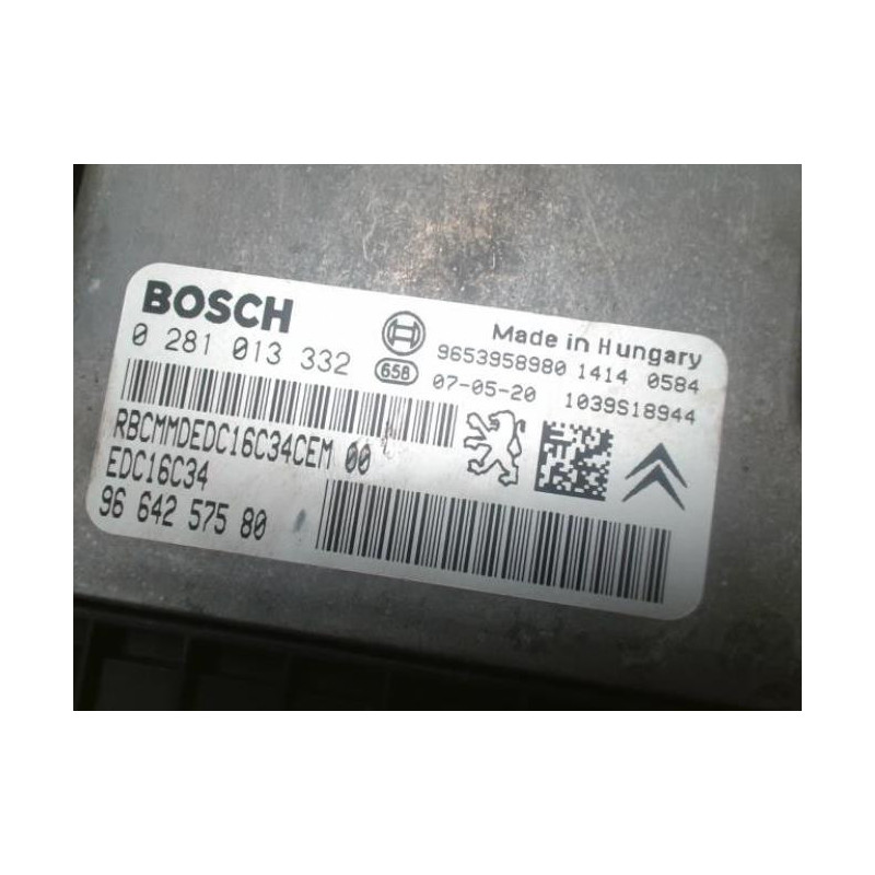 Calculateur moteur PEUGEOT 407 PHASE 1 BREAK d’occasion