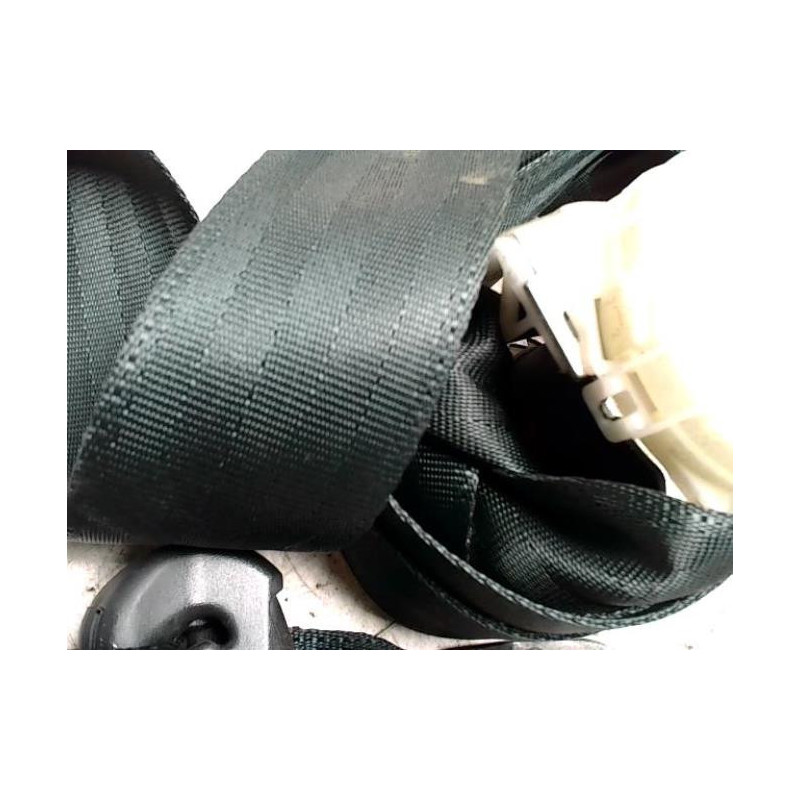 Ceinture arriere droit PEUGEOT 107 PHASE 2 d’occasion