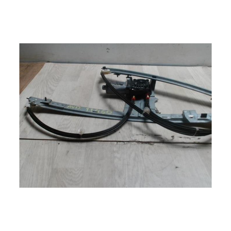 Leve vitre electrique avant droit CITROEN XSARA PICASSO PHASE 2 d’occasion